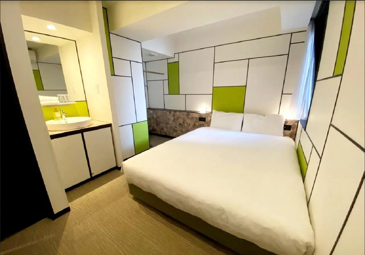 Henn Na Hotel Osaka Shinsaibashi 3*,  Japan